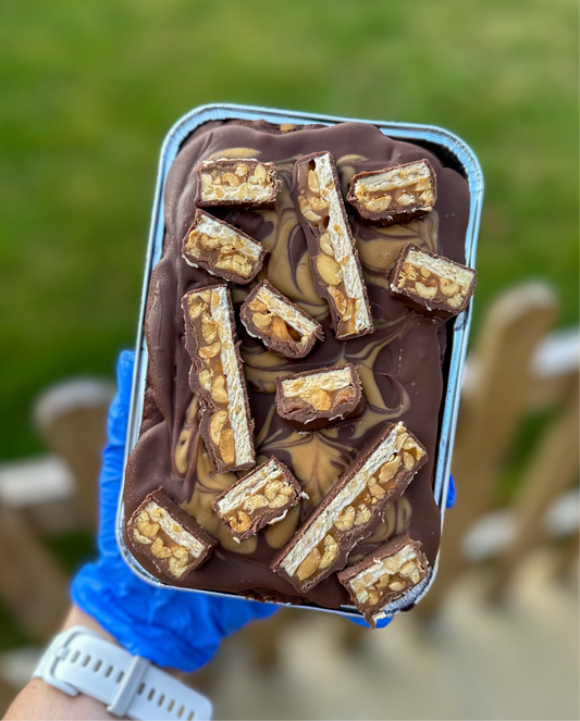 Peanut butter & snickers brownie slab!