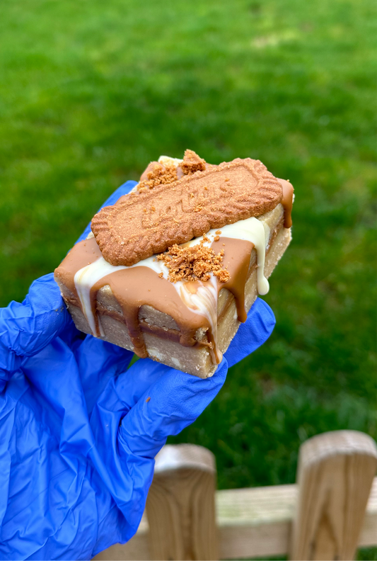 Biscoff & white chocolate cookie slab