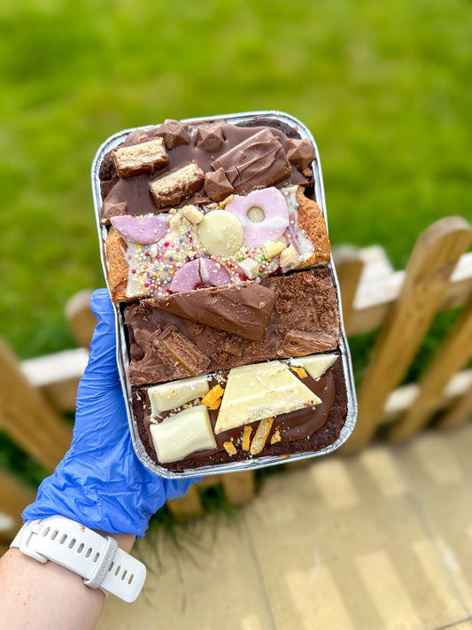 Mixed tray of baked goodies!